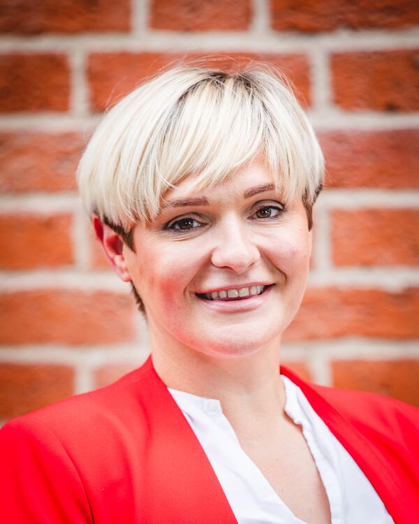 Corporate headshot by Evagoras Mandrides, Enfield