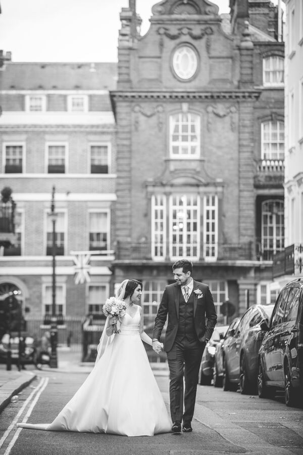 Wedding photograph by Evagoras Mandrides, wedding photographer in North London