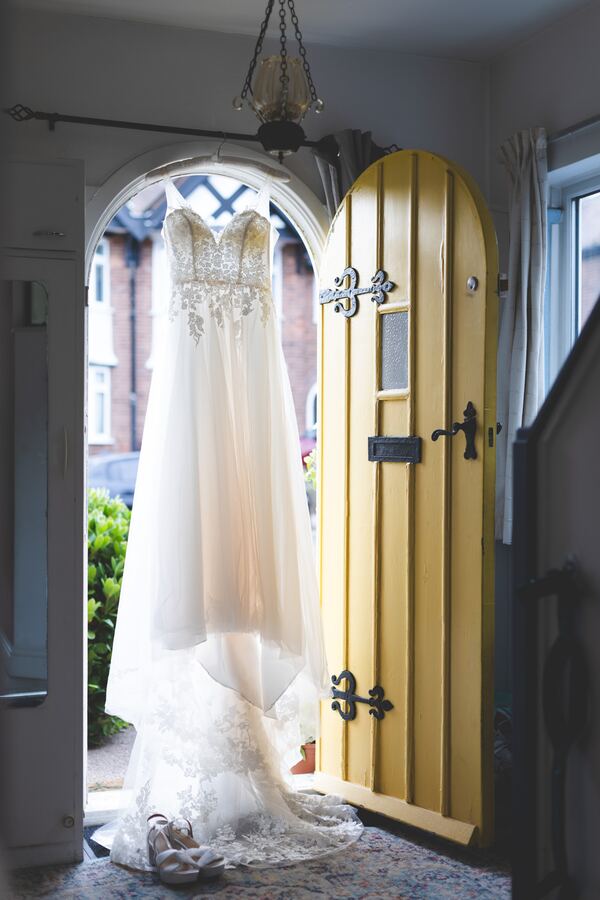 Wedding photograph by Evagoras Mandrides, wedding photographer in North London