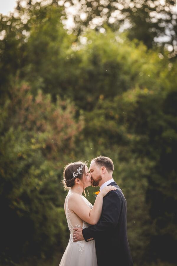 Wedding photograph by Evagoras Mandrides, wedding photographer in North London