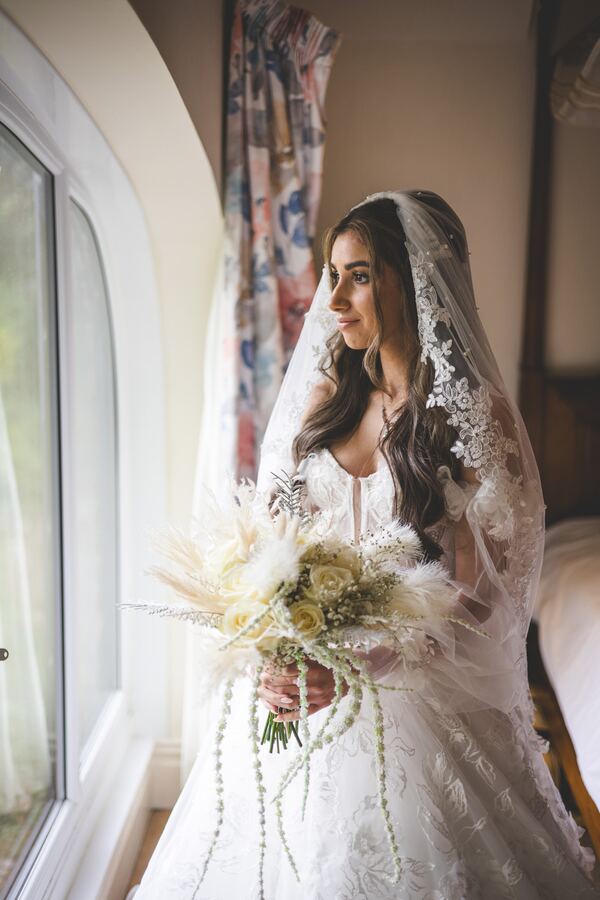 Wedding photograph by Evagoras Mandrides, wedding photographer in North London