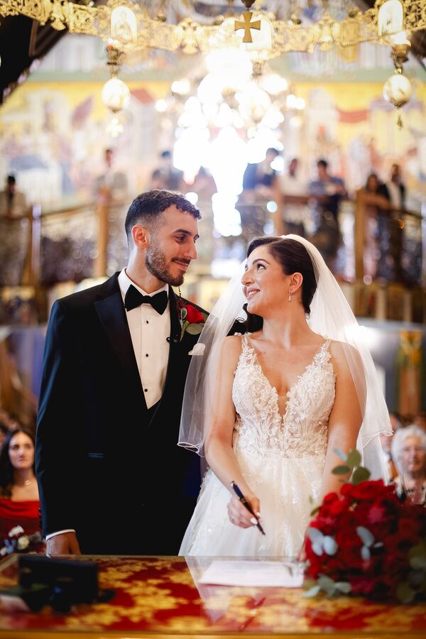 Wedding photograph by Evagoras Mandrides, wedding photographer in North London